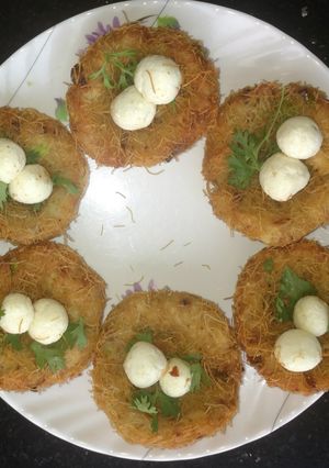 A picture of Chicken bird nest cutlet.