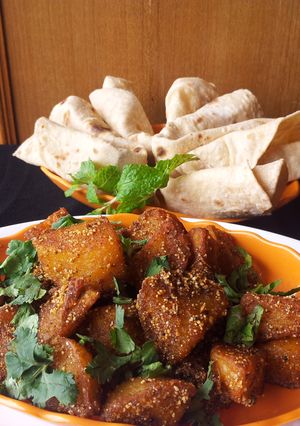 A picture of Potato Masala Roast.