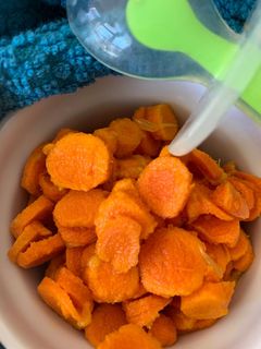 લીલી હળદરનું અથાણું (Lili Haldar Athanu Recipe In Gujarati) રેસીપી મુખ્ય ફોટો