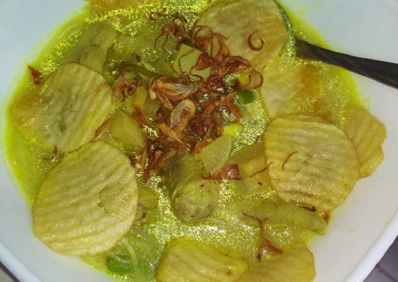 Soto cekil tabur kripik kentang