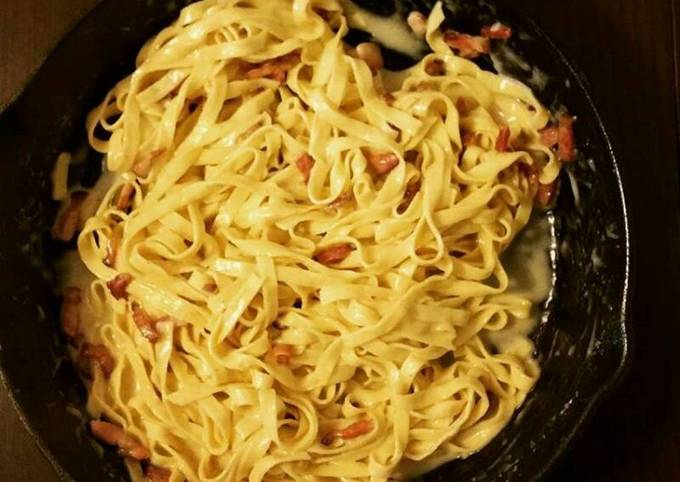 Step-by-Step Guide to Make Favorite Silky Carbonara