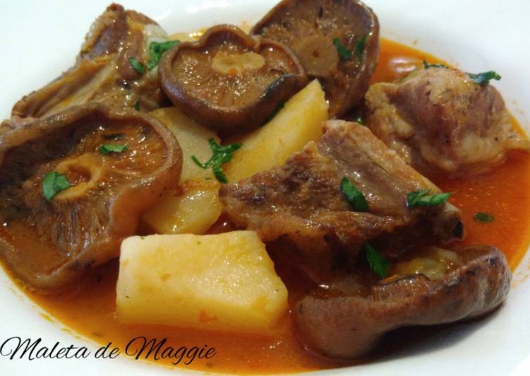 Guiso De Carne De Cerdo Con Patatas