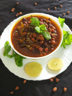 काले चने की सब्जी(kale chane ki sabzi recipe in hindi) रेसिपी मुख्य फोटो