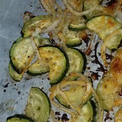 A picture of Parmesan Zucchini.