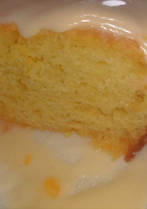 Una foto de Budín de mandarinas con glacé de mandarinas
