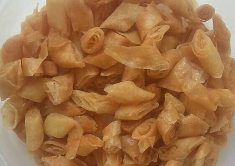 Cara Gampang Membuat Kulit lumpia goreng - cemal cemil simple, Bikin Ngiler