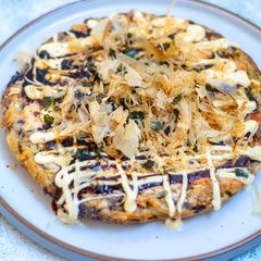 A picture of Okonomiyaki 🍕.