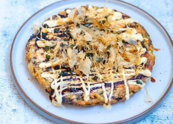 How to Make Delicious Okonomiyaki 