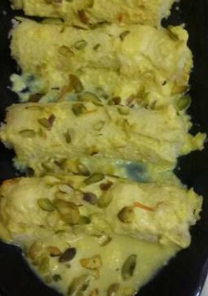 A picture of Malai roll.