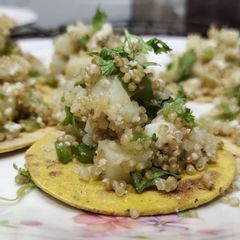 A picture of Quinoa khakra bites.