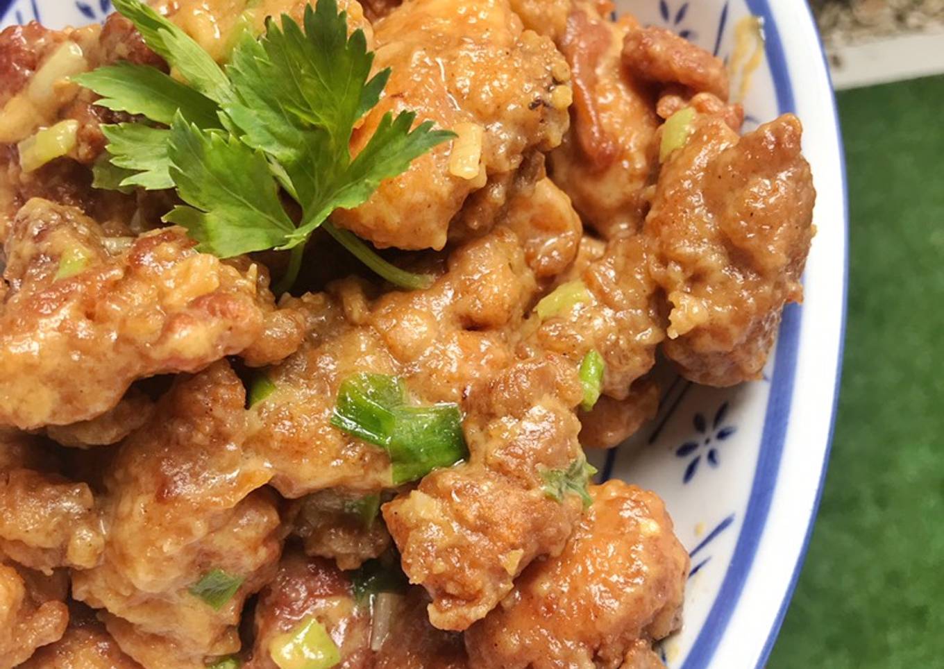 Ayam telur asin