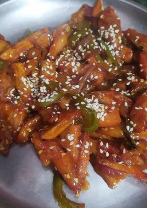 चिली पोटैटो(chilli potato recipe in hindi) रेसिपी मुख्य फोटो