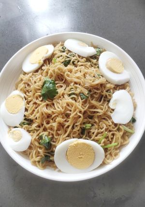 A picture of Instant Noodle.