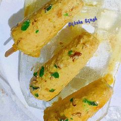 A picture of Mango Rabri Kulfi.
