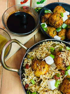 मंचूरियन फ्राइड राइस(Manchurian fried rice in hindi) रेसिपी मुख्य फोटो