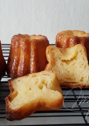 Hình của món Bánh Cannelé.