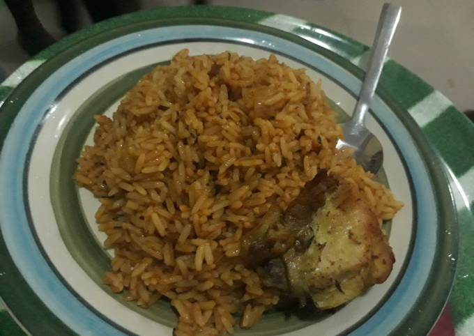 Jollof rice and fried chicken