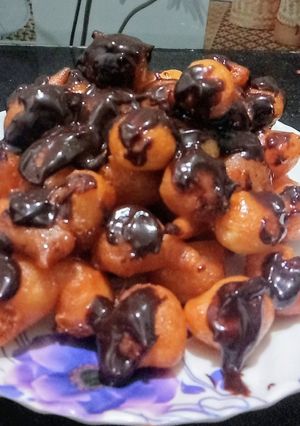 A picture of Fried sweet dumplings /look oumades recipe.