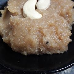 A picture of Wheat flour halwa.