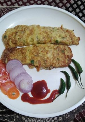 ऑमलेट (omelette recipe in Hindi) रेसिपी मुख्य फोटो