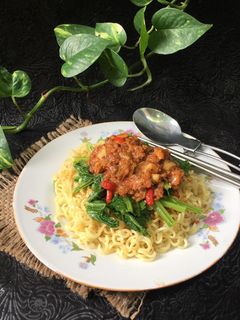 Foto resep Mie goreng Pedes sarden