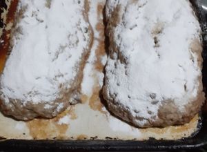 Una foto de Stollen o Chrisstollen (Pan de Navidad Aleman)