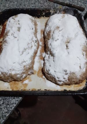 Una foto de Stollen o Chrisstollen (Pan de Navidad Aleman)