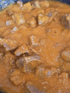 Una foto de Carne en salsa de zanahorias 🥕