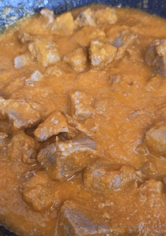 Una foto de Carne en salsa de zanahorias 🥕