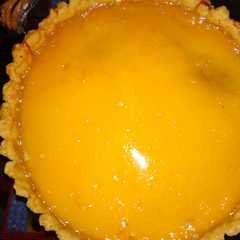 A picture of Kue lontar.