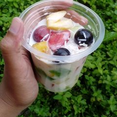 A picture of Fresh Fruits Salad.