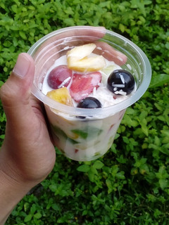 A picture of Fresh Fruits Salad.
