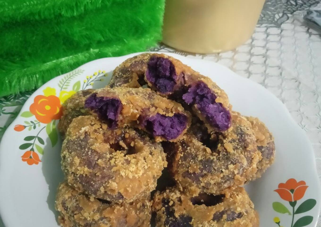 Kue kerie (jajak belitong)