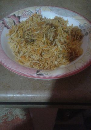 A picture of Chicken biryani.