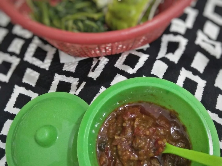 Langkah Mudah untuk Membikin Resep Sambal Terasi Goreng yang  Bikin Ketagihan Anti Ribet, Lezat
