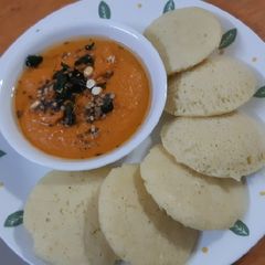 A picture of Yellow Mungdal Idli (No Rice Idli).