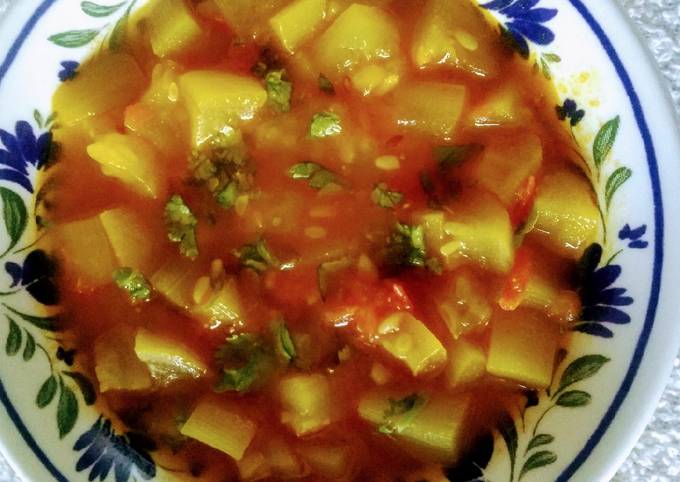 Recipe of Jamie Oliver Ghiya/ Dudhi sabji