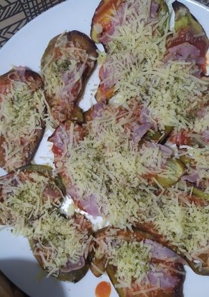 Una foto de Mini pizzas de berenjena