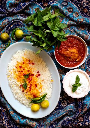 عکسی از دستور چلو مرغ با هلو