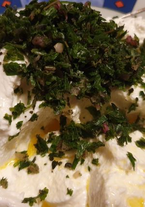 Zöldfűszeres túró 10 perc alatt recept fotója