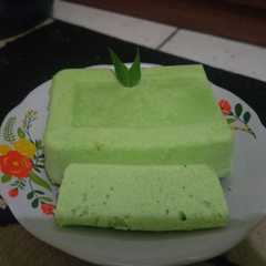 รูปของ Putu Ayu Loyang