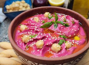 Foto principal de Hummus de remolacha