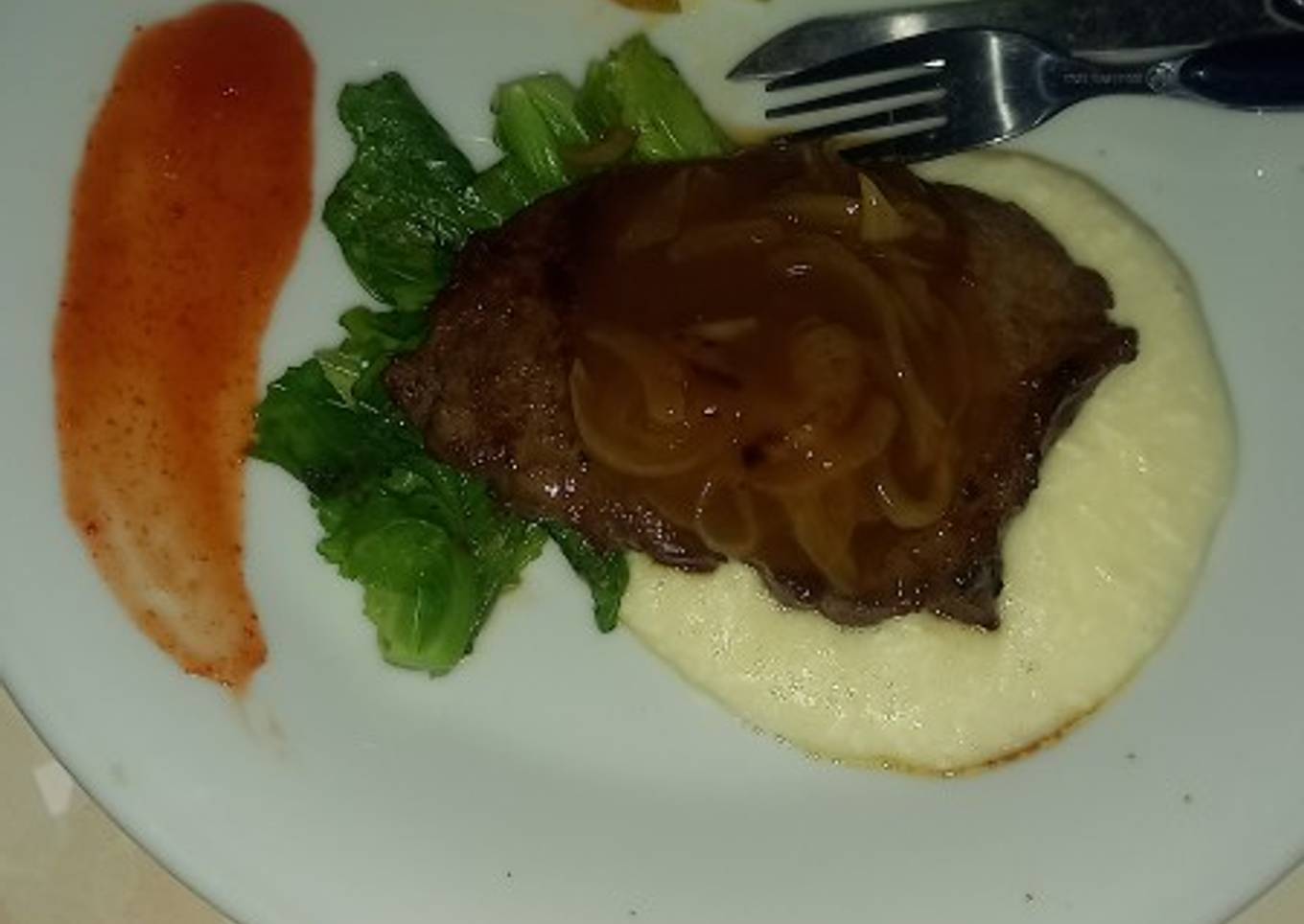 Australian Jungle Grill Beef Mused Cheese Potato