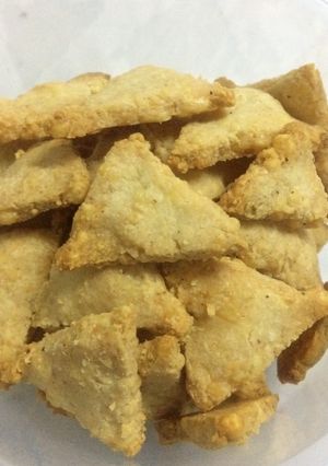 รูปของ แครกเกอร์คีโต cracker keto แครกเกอร์พาเมซานชีส parmesan cheese crackers keto almond parmesan cracker