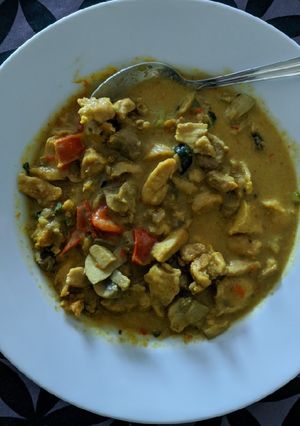 Una foto de Pollo al curry - estilo Dukan