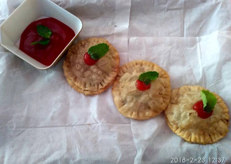 Mixed herbs gujiya