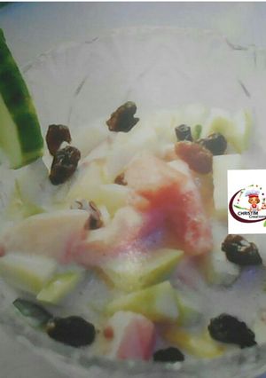 A picture of Creamy fruit salad.