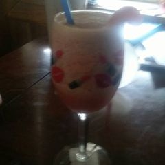 A picture of Strawberry Coffee.