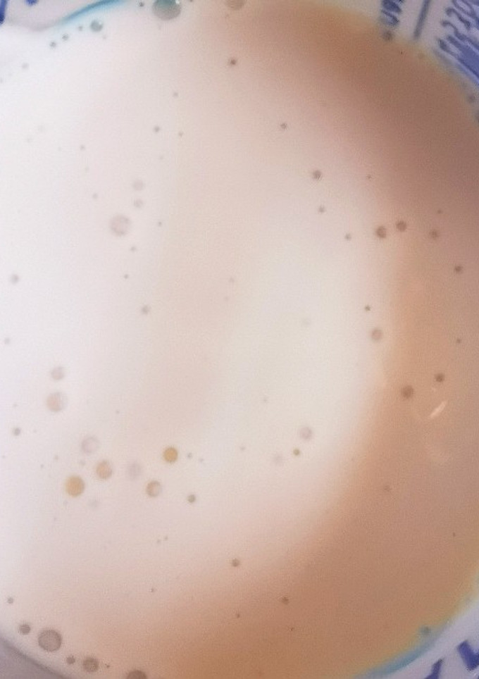 Una foto de Yogur de coco Keto fácil