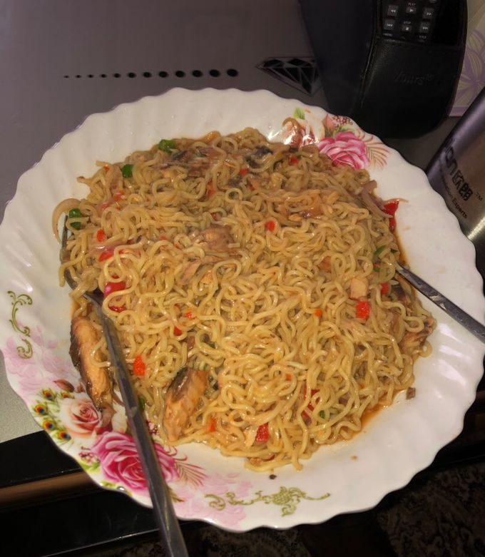 A picture of Indomie.